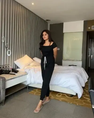 Call Girls Bhanpur Cash On Delivery